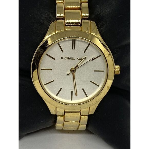 Michael Kors MK8853 Women's Stainless Steel Analog White Dial Quartz Watch WO729 - Picture 2 of 12